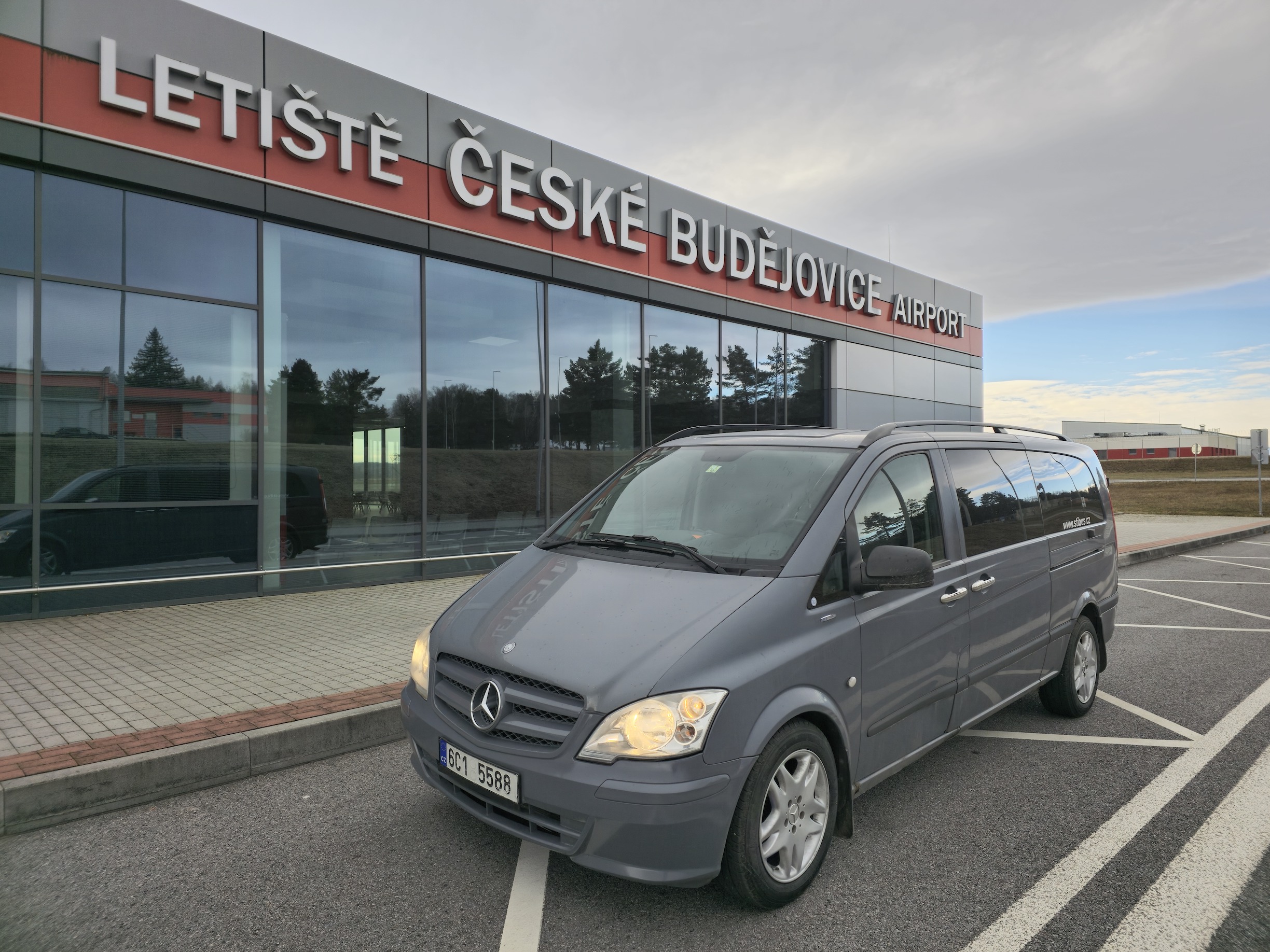Letištní transfer